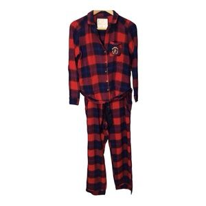 Abercrombie & Fitch Womans  Red and Navy Plaid Pajama Set med medium